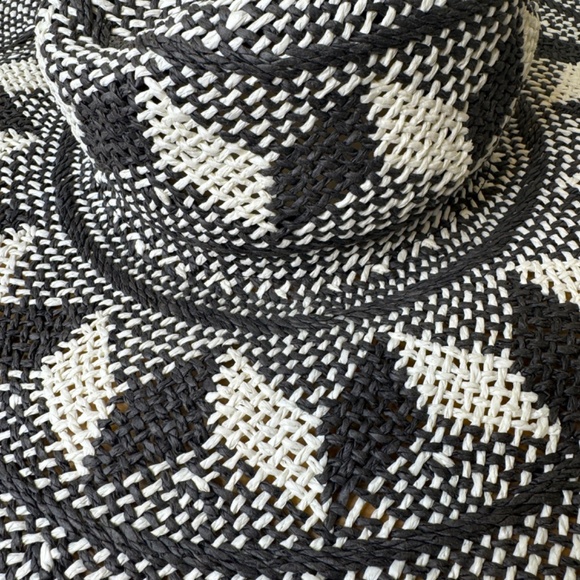 Cost Plus World Market Mosaic Geo Pattern Woven Sunburst 6” Brim Summer Sunhat - Picture 4 of 7